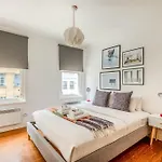 Central 1Br Apt, City Of London, 2Min Aldgate Tube