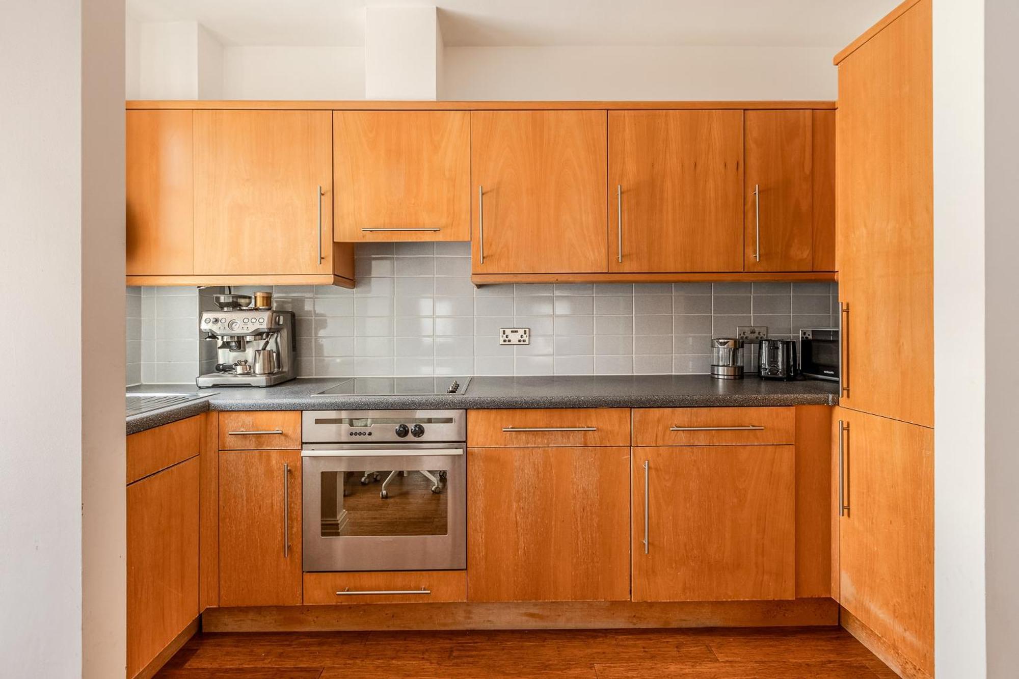 1br Apt, Of London, 2min Aldgate Tube * Londra